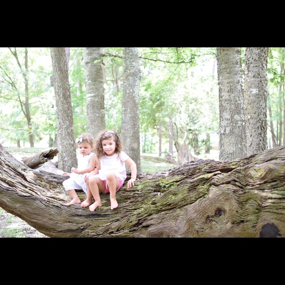 Meet your Posher, Leslie - Picture 1 of 1